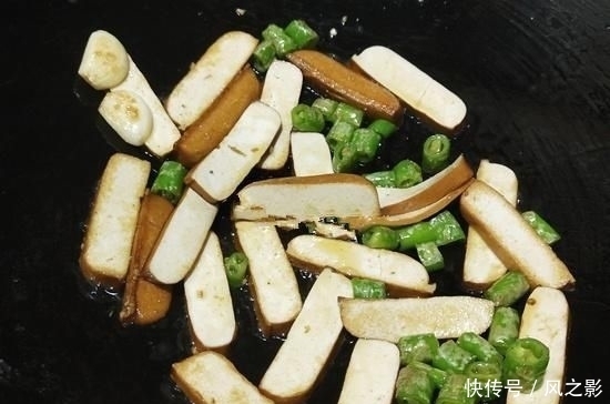  晚餐|我家晚餐常吃这个菜，补钙比牛奶强，家人常吃身体好