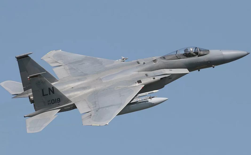 美国|230亿美元,美空军突然采购400架F15,只为分担空战多用途任务