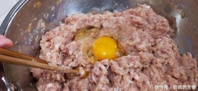 饺子|秋天,用他包饺子,比韭菜饺子新鲜,比肉饺子好吃