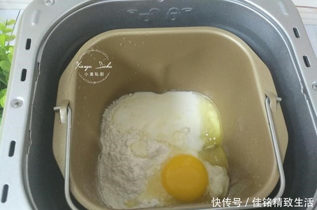 简单|自从学会了鸡腿汉堡这做法,肯德基都不香了,简单好做又好吃
