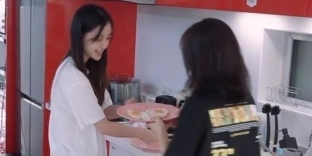 ab|ab厨艺究竟有多强大?看清吴亦凡的剩饭后,全网开始羡慕黄晓明