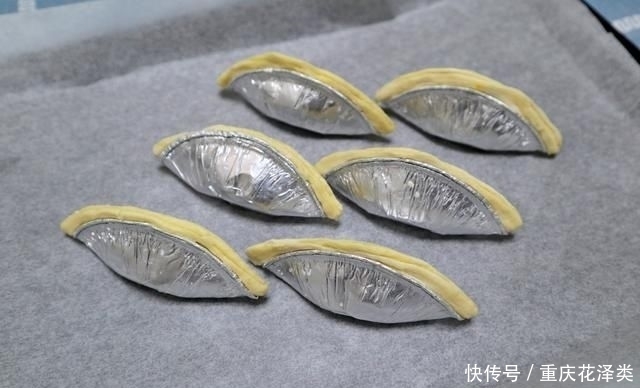 搭配|不用揉面不用醒,简单几步做芒果派,搭配芒果汁味道比买的还好吃