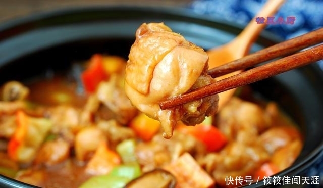 在家|饭店208元的三汁焖锅,自己在家做30块全家吃饱,做法特简单