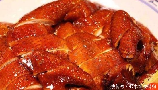  嫩皮|做豉油鸡时，万万不可直接下锅焖，多加一步，色泽艳丽、肉嫩皮滑