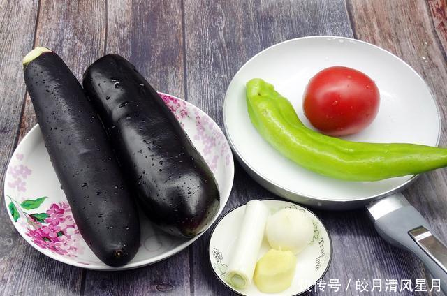 香辣|一口爱上,香辣过瘾的鸡丁拌饭,简直就是夏季必备的下饭神器