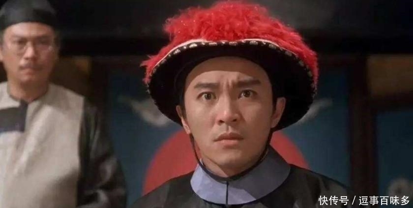  清朝|清宫剧里侍卫带刀保护皇上, 放在真的清朝早拉出去砍了, 重则凌迟