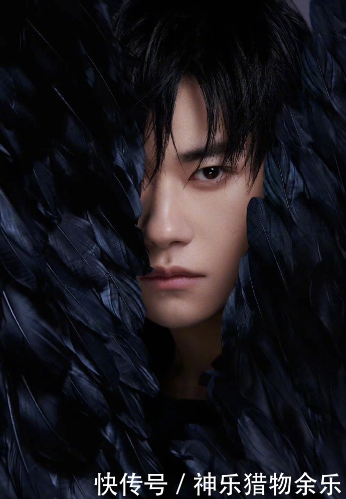  暗指|于正眼红暗指三小只抄袭自己作品，粉丝拎出哈儿的移动城堡打脸