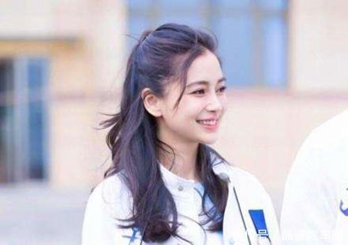 娱乐圈|《中餐厅》通过赵丽颖看娱乐圈双标,baby产后4个月复出被群嘲