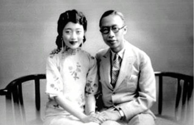 裹进|婉容晚年在狱中死去,身上只有一件遗物,尸体裹进草席扔进水沟!