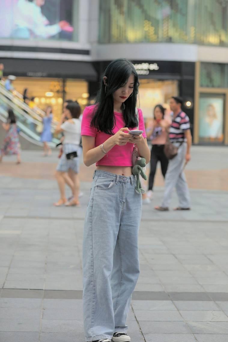 拥有|拥有大长腿不是梦,告别传统穿搭吧,阔腿裤带你引领时尚圈!