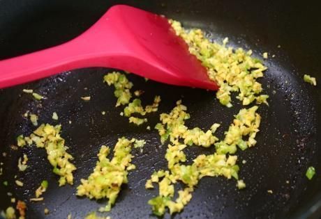 靠边站|1块2一斤,入秋后要多吃的蔬菜,丝瓜南瓜都要靠边站,做丸子特香
