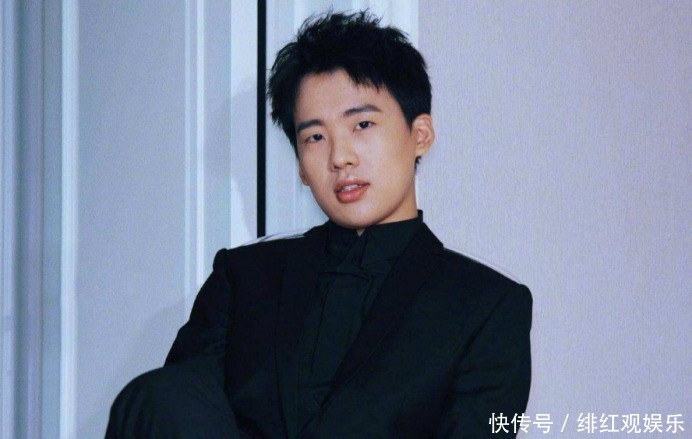 蔡徐坤|跑男第八季请的是郭麒麟,为什么不请肖战呢