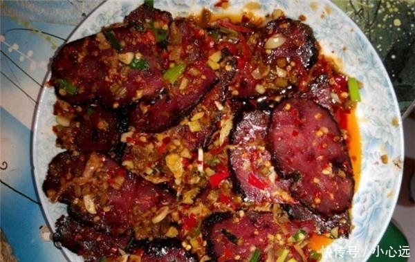 猪血丸子|看了没食欲,一吃就停不下来的4种中国特产,这就是“不可貌相”