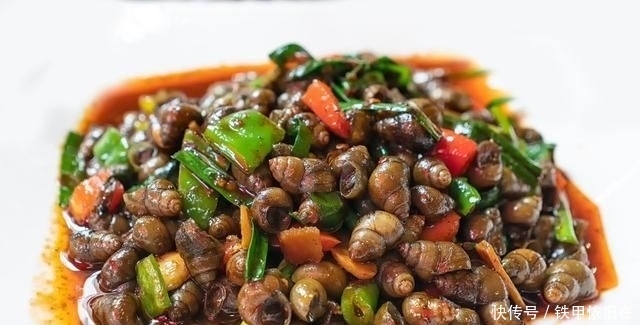  时别|炒田螺时别只会加水了,换成“它”,去腥提鲜味,一人一盘不解馋