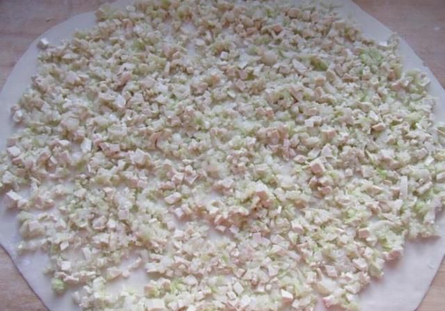 好吃|小时候吃着奶奶做的豆腐卷最好吃,5块钱食材能做一锅,补钙健脾,吃不够