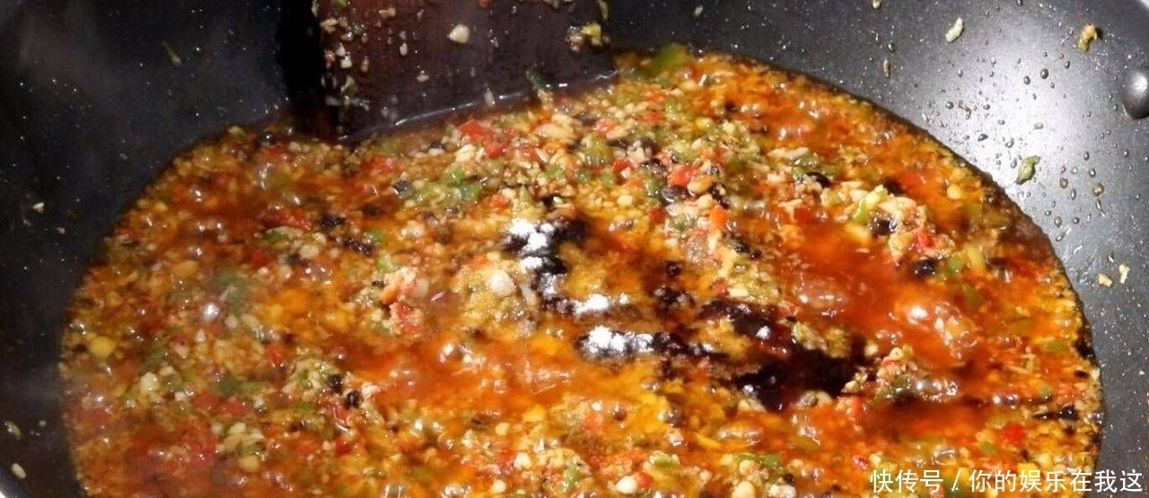 厨师|如何让蒜蓉辣椒酱变得美味？厨师教你一种新的吃法