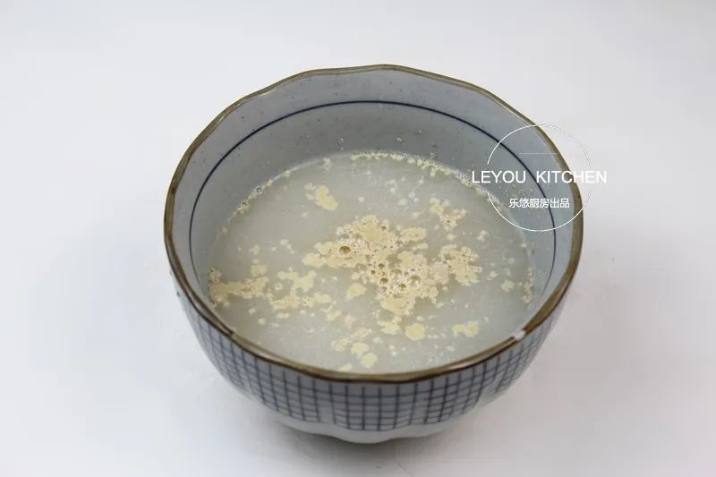 全家人|1斤面粉做6个烧饼,不油不腻,平底锅就能做,刚好全家人的早餐