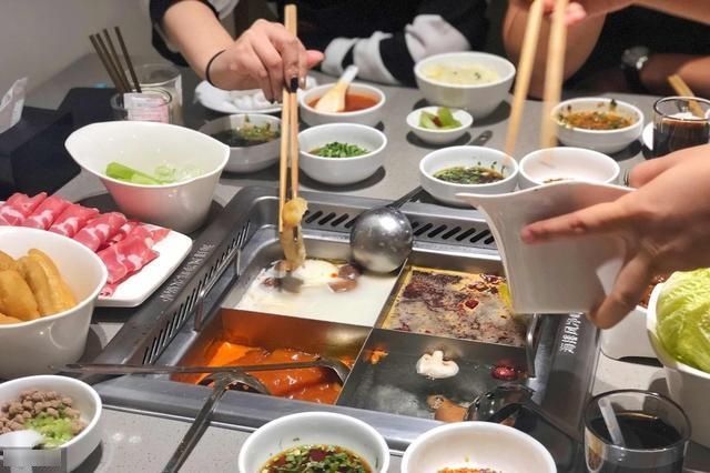 海底|去吃海底捞,这4种东西都是免费的,不拿走会被服务员笑话