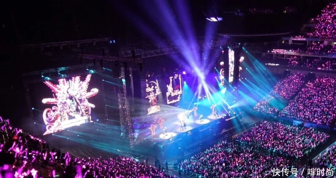 爱情|不忍直视！他为爱情豪掷13万，“女神”到面前却傻眼了