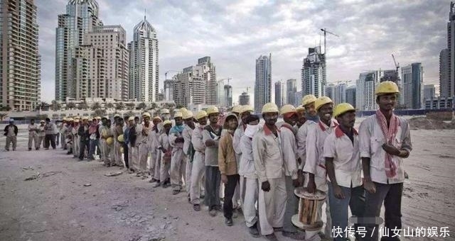 中东|中东最有钱的国家, 一半人口是印度人, 快要印度化了