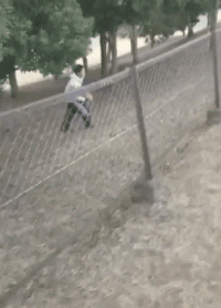 实力|搞笑GIF:我也想低调,可实力不允许啊!