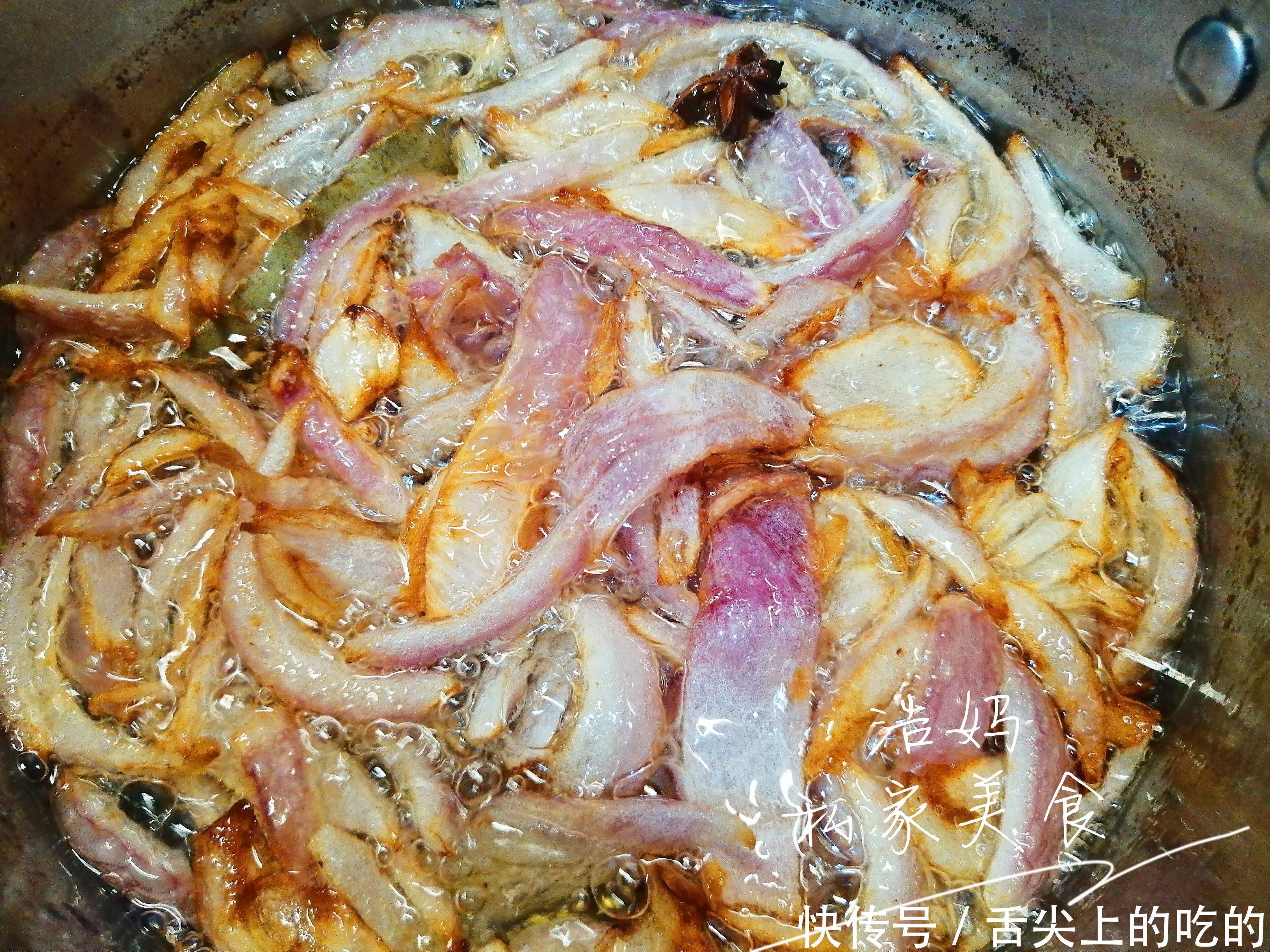 下巴|一个洋葱一碗油,做份香掉下巴的葱油,用来拌面条十分钟早餐上桌