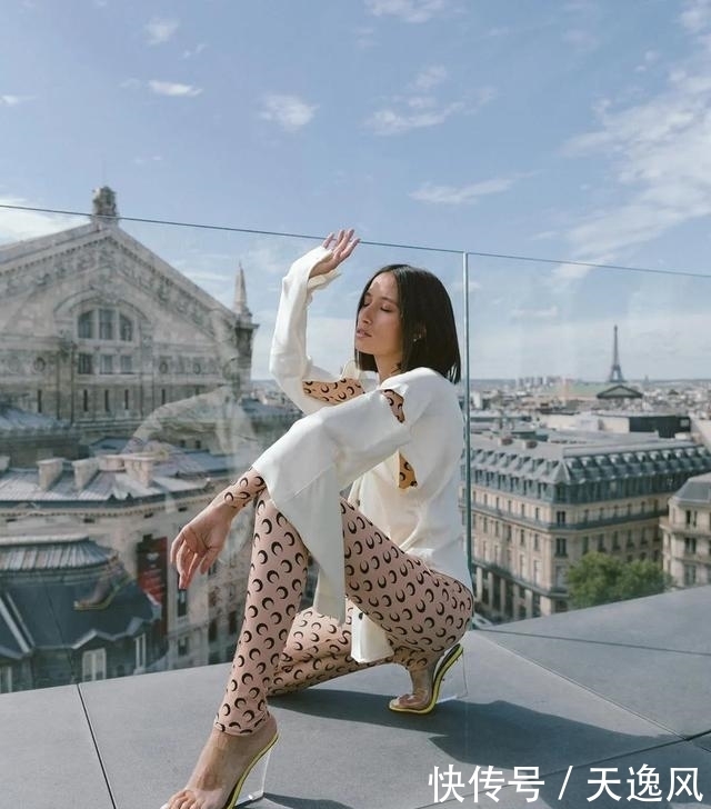 时髦|这位法国小姐姐的混搭技术,让你时髦到炸街,学起来却毫不费力