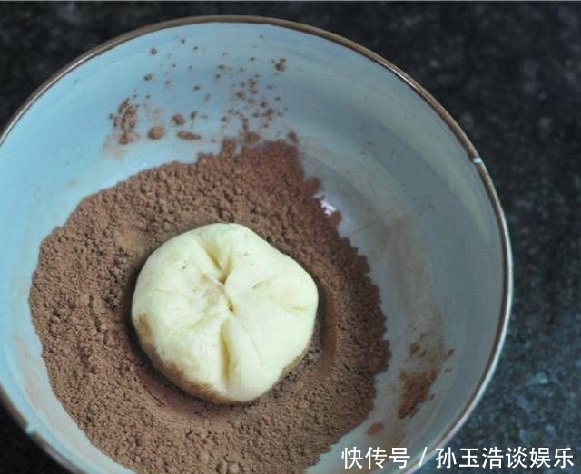  面团|玉米汁蘑菇面包，逼真，甜软上瘾