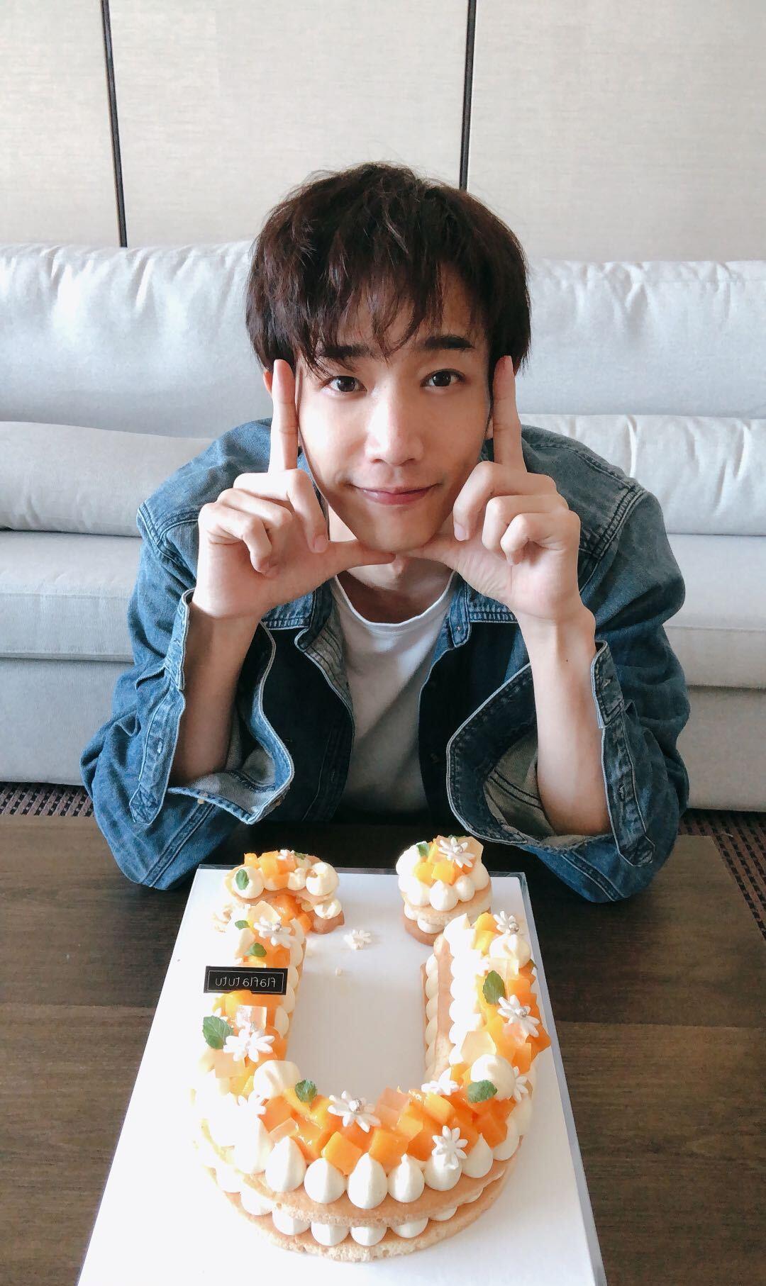 温暖|刘以豪将发个人首张EP《U》充满快乐温暖元素