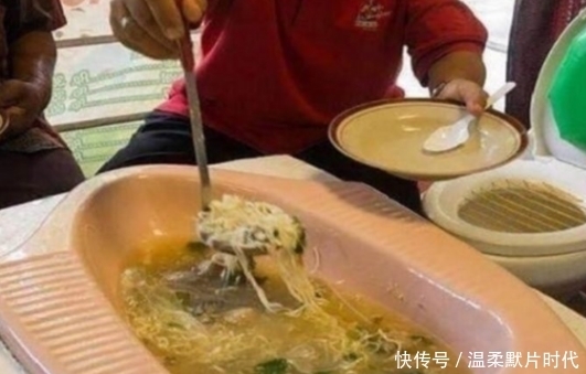 豪华|男子去旅游,吃中饭选了一家豪华餐厅,进屋后男子把早饭吐了出来