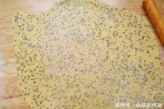 油炸麻叶|这道小吃,逢年必做,3块钱的成本能炸一大盆,酥酥脆脆,真好吃