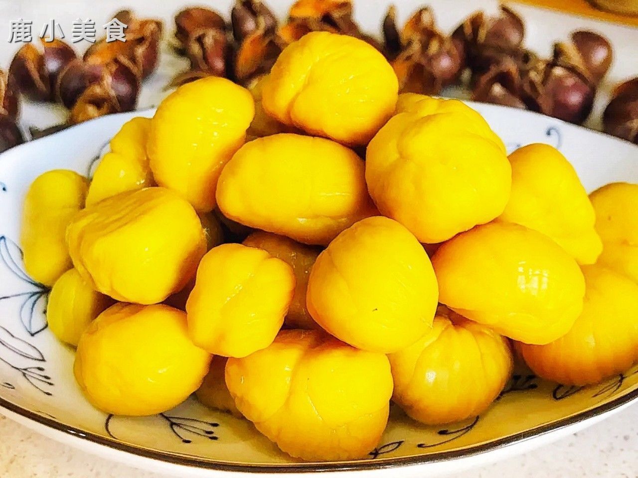 方法|板栗难掰还易碎？别用牙咬了，教你3招，板栗轻松去壳，完整干净