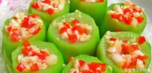 朋友们|丝瓜5种最好吃的做法,简单美味又营养,看看你喜欢吃哪种?