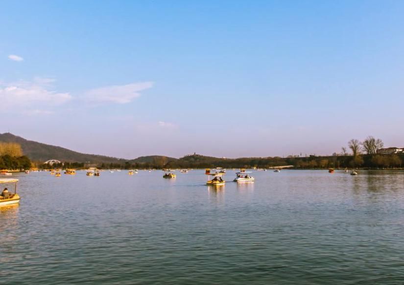  风景|我国最美火车站，出门就是4A景区，游客为看风景延误火车为常事