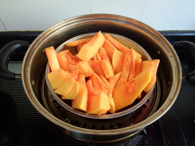  香甜|立秋后，南瓜此样吃，比南瓜饼还香甜软糯，吃过一次就念念不忘