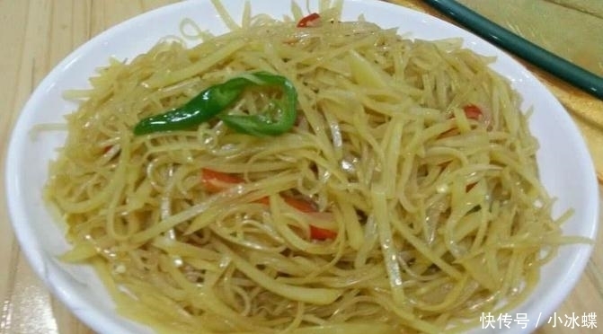  切成|炒土豆丝时，先放醋还是后放醋？多数人都放错了，难怪不好吃