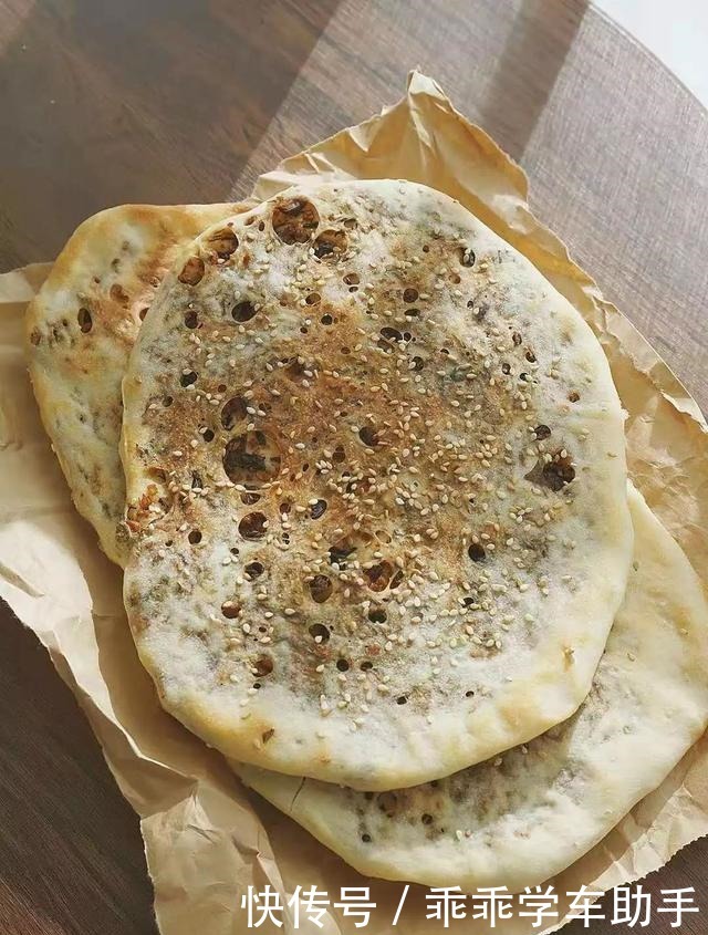 薄脆|有谁不爱这张薄薄脆脆的锅盔呢