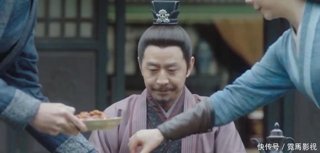 不打不相识|郭晓峰《锦衣之下》:今夏与陆绎这对欢喜冤家,不打不相识