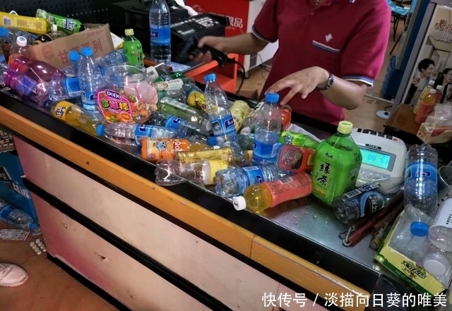 学妹|超市都被学弟洗劫一空,那就别怪学长抢学妹了