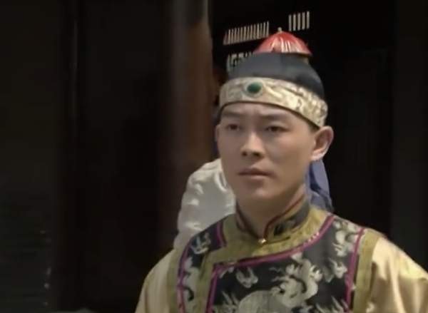 杀死|雍正皇帝含泪杀死一人，才保证乾隆继位，为此也受到了后世的谩骂