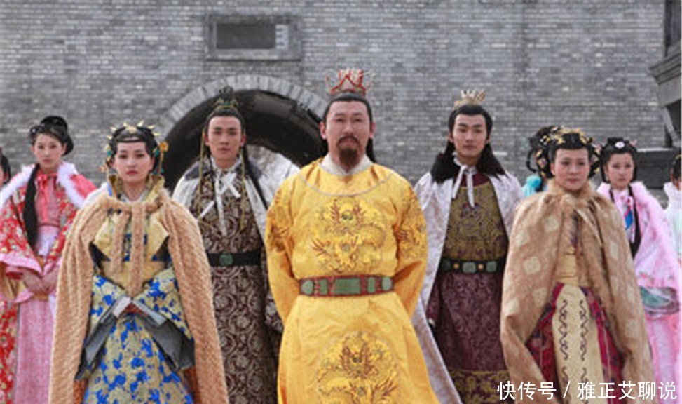 皇帝|朱元璋到寺庙拜佛还愿,问住持:朕需要跪下?住持一句话保全寺人