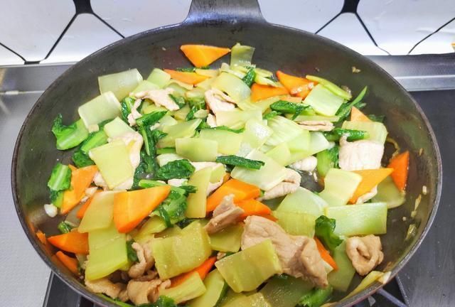 孩子|夏日就吃时蔬菜,口感清新脆爽,促进食欲,最适合老人和孩子吃