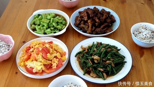 午饭|晒晒今天的午饭，30元做4道家常菜，清淡可口，比大鱼大肉受欢迎