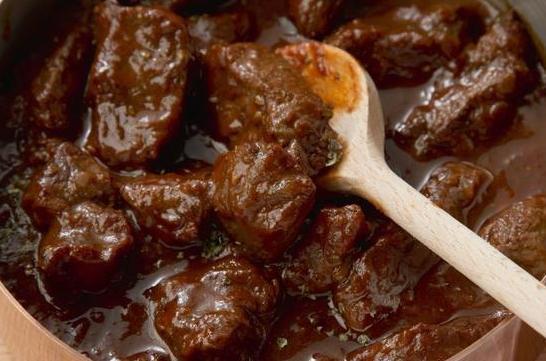 入味|炖牛肉时,别再直接焯水,焯水之前加上一步,牛肉软烂入味还不腥
