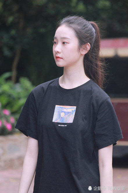 陈卓璇|硬糖少女303正式成团,徐艺洋只关注两人,姜贞羽陈卓璇姐妹情深