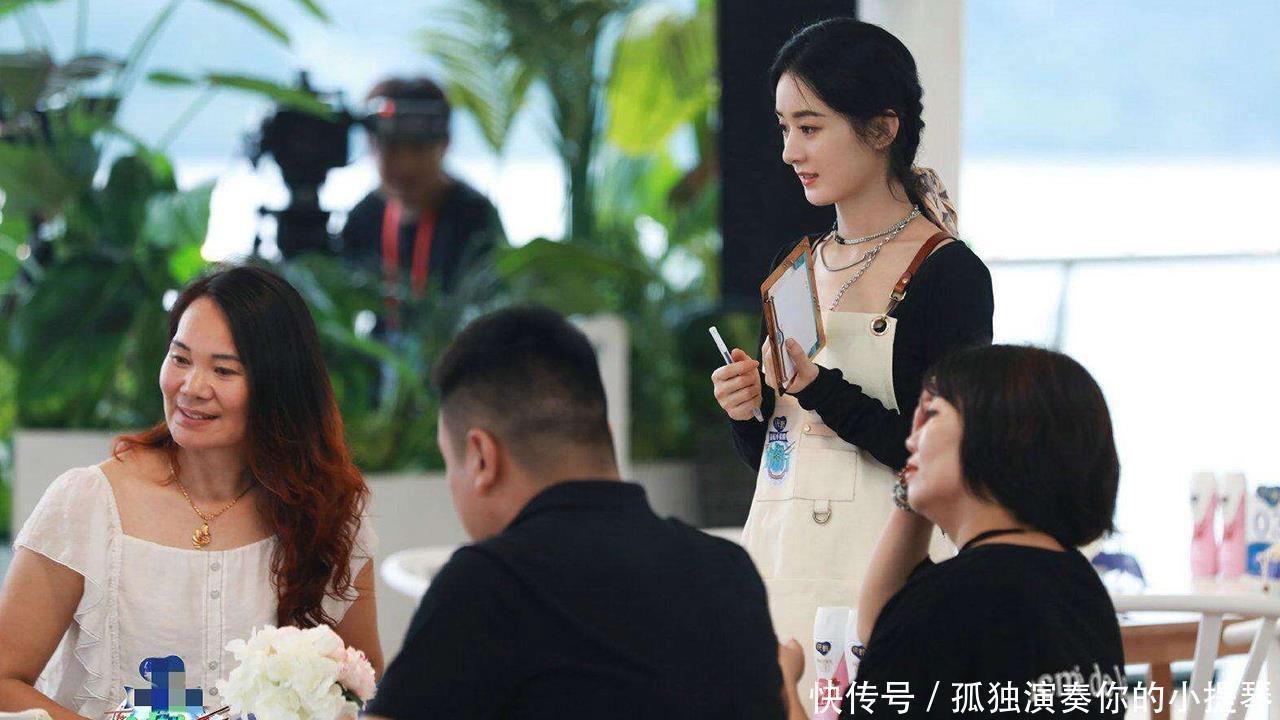 中餐厅|《中餐厅4》正式收官,赵丽颖重回“小刀”模式,林大厨又被吐槽