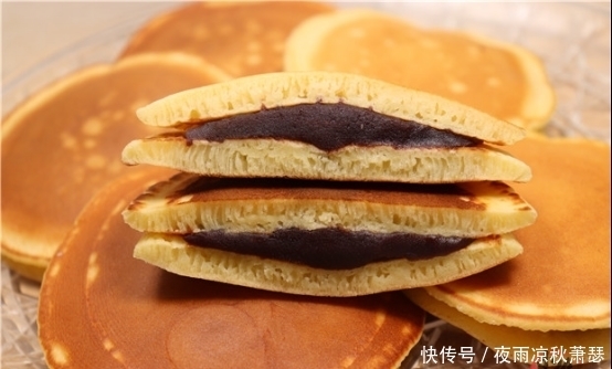 搅拌|一碗面粉3个鸡蛋，教你不用烤箱做面包，松软又香甜，小孩超爱吃