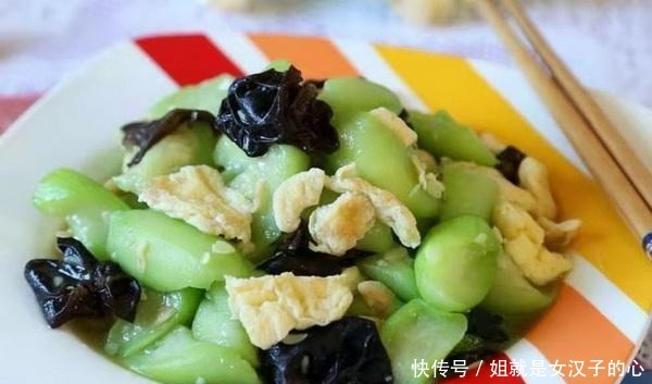 做出来|炒丝瓜时不要再直接炒制了，多加两步，丝瓜鲜美又入味