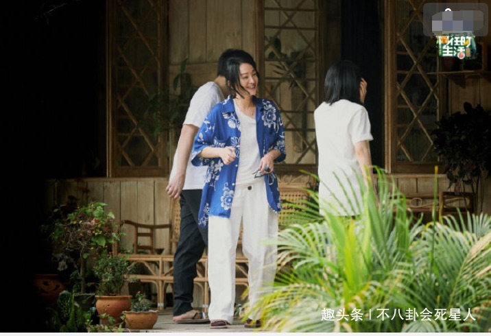  杨紫|《向往4》飞行嘉宾榜单杨幂第四杨紫第八，第一是芒果台亲儿子