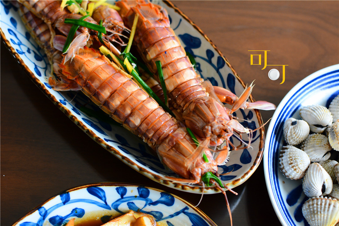 午餐|我家周末午餐,四个人六个菜,三个是海鲜,真是有口福